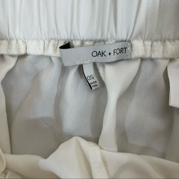 Oak + Fort White Pull On Short - Picture 3 of 6